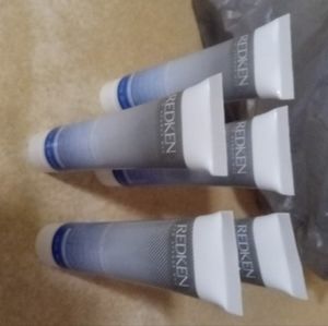 5 Count redken extreme bleach recovery cica cream